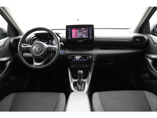 Foto 8 van Toyota Yaris 1.5 Hybrid 115 Dynamic | Keyless | Stoelverwarming | Climate control |