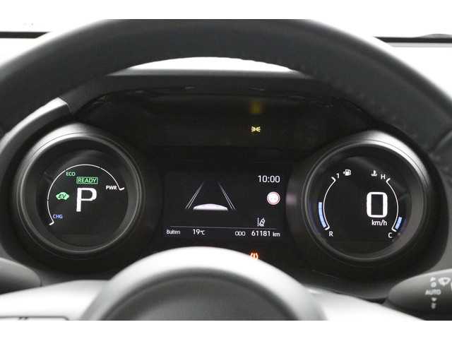 Foto 6 van Toyota Yaris 1.5 Hybrid 115 Dynamic | Keyless | Stoelverwarming | Climate control |