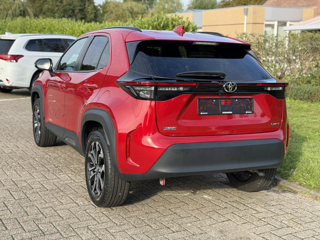 Foto 8 van Toyota Yaris Cross 1.5 Hybrid 115 Dynamic Plus | Stoel- stuurverwarming | Keyless | Camera | ACC | 1