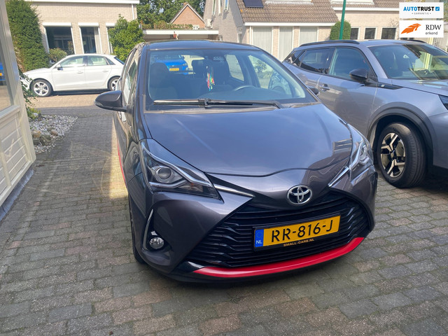 Toyota Yaris 1.5 VVT-i Design 5 -deurs Super lage KM stand, PRACHTIGE AUTO !! LIMITED EDITION, 1 JAA