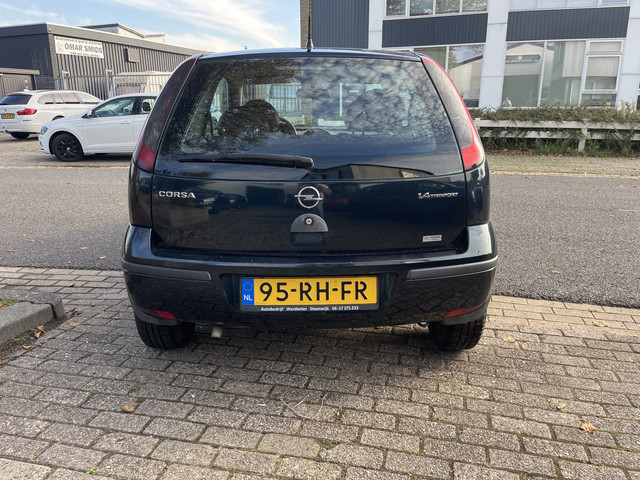 Foto 8 van Opel Corsa 1.4-16V Rhythm Apk 06-09-2027 (bj 2005)