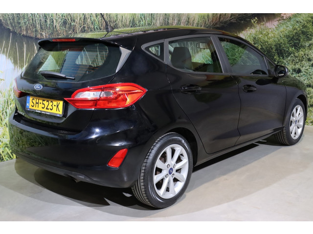 Foto 5 van Ford Fiesta 1.1 Trend AIRCO | CRUISE | NAVI | 16" | Camera