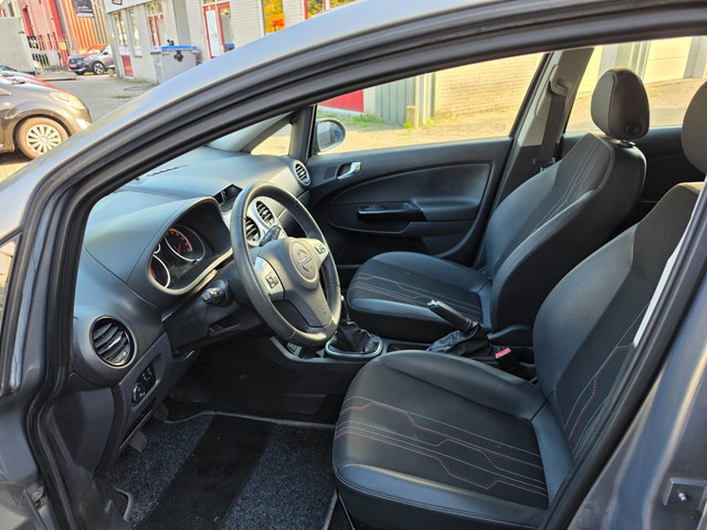 Foto 9 van Opel Corsa 1.4-16V Anniversary Edition 1e eigenaar