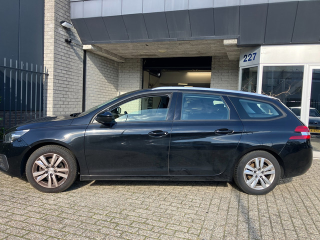 Foto 3 van Peugeot 308 SW 1.2 PureTech Active / PROBLEM ENGINE / MOTOR NO GOOD / EXPORT PRICE