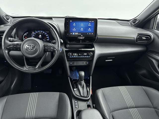 Foto 4 van Toyota Yaris Cross 1.5 Hybrid Adventure | JBL | Head-Up Display | Dodehoek detectie | LED Matrix | T