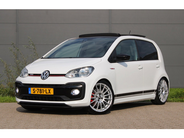 Foto 10 van Volkswagen Up! 1.0 GTI BeatsAudio Panodak Camera Schroefset OZ-Wheels !!NIEUWBINNEN!!