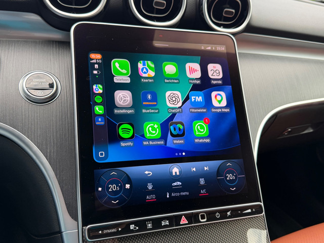 Foto 3 van Mercedes-Benz C-klasse 200 Luxury Line, 1e eigenaar, NAP, CarPlay, Leder, DISTRONIC, 18 inch