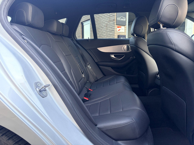 Foto 6 van Mercedes-Benz C-klasse Estate 350 e AMG Sport Edition