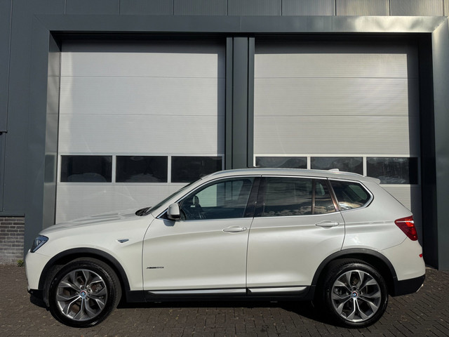 Foto 3 van BMW X3 XDrive20i High Executive 360 Panoramadak Trekhaak