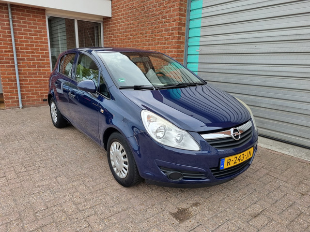 Foto 3 van Opel Corsa 1.0-12V Edition 5-Drs Airco! Bj:2009