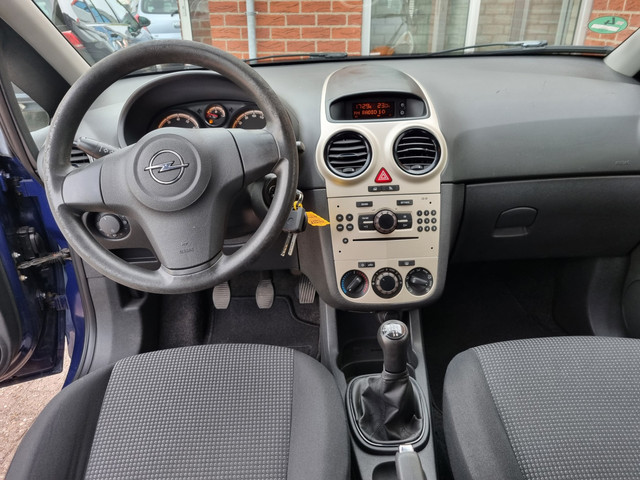 Foto 7 van Opel Corsa 1.0-12V Edition 5-Drs Airco! Bj:2009