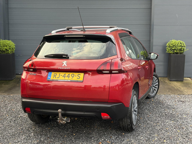 Foto 6 van Peugeot 2008 1.2 PureTech Blue Lion ✓D-riem vv in 11-2023✓1e Eigenaar✓Trekhaak✓Navi✓Carplay✓Airco✓Cr