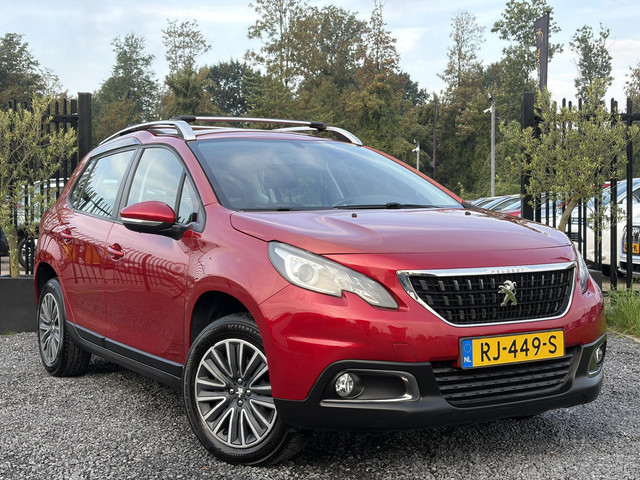 Foto 5 van Peugeot 2008 1.2 PureTech Blue Lion ✓D-riem vv in 11-2023✓1e Eigenaar✓Trekhaak✓Navi✓Carplay✓Airco✓Cr