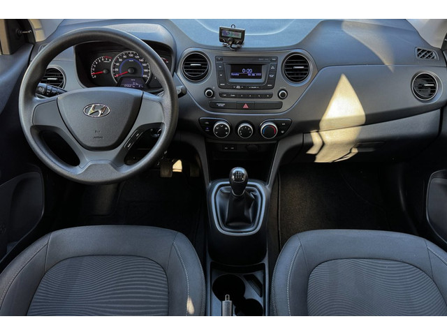 Foto 2 van Hyundai I10 1.0i Comfort 5p. *NIeuwe APK*5Deurs*Airco*