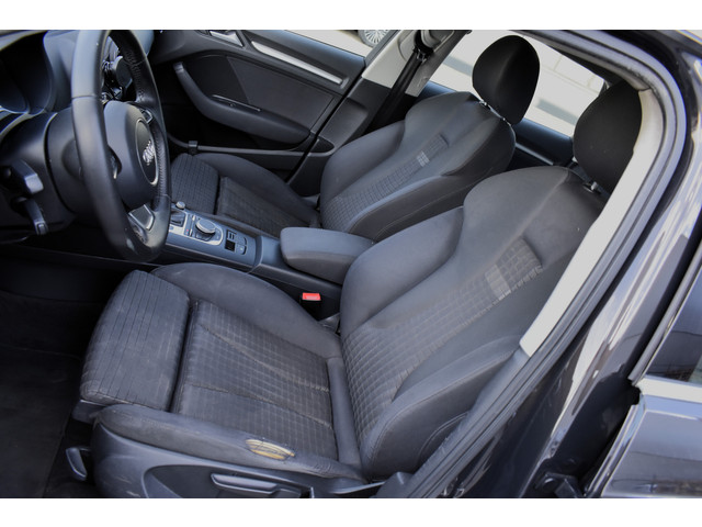 Foto 5 van Audi A3 Sportback 1.6 TDI Ambition Pro Line plus Clima - Cruise - Navi
