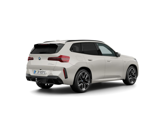 Foto 2 van BMW X3 30e xDrive (bj 2024, automaat)