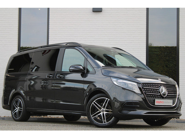 Foto 3 van Mercedes-Benz V-Klasse 300d / AMG / 4-Matic / DC / Luchtvering / Pano / Elec Stoelen / Burmester / V