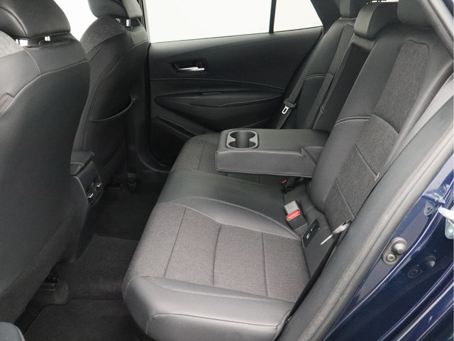 Foto 3 van Toyota Corolla Touring Sports 1.8 Hybrid Business Plus/ lage km/ trekhaak!