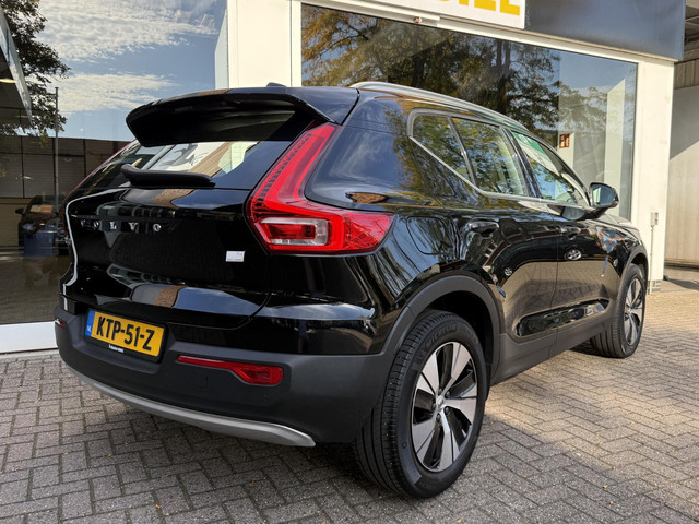 Foto 3 van Volvo XC40 1.5 T4 Recharge Inscription Expr. |Camera|HarmanKardon|Trekhaak|