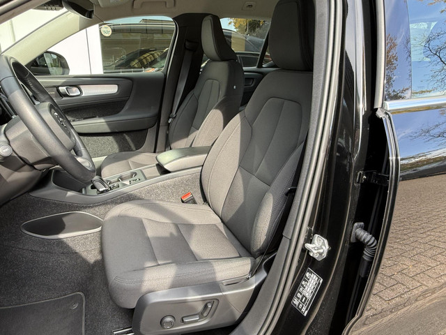 Foto 4 van Volvo XC40 1.5 T4 Recharge Inscription Expr. |Camera|HarmanKardon|Trekhaak|