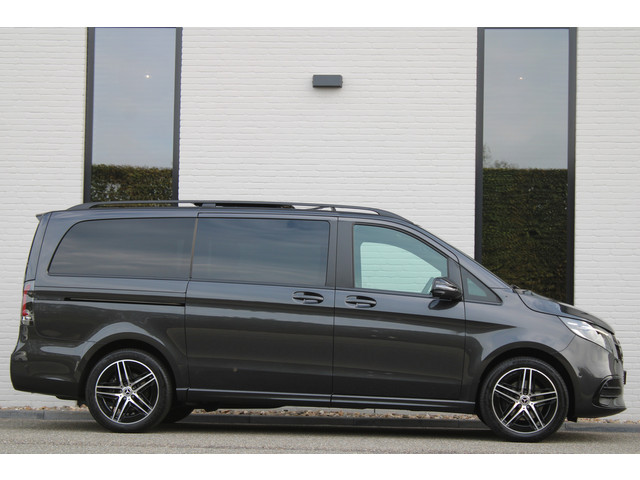 Foto 7 van Mercedes-Benz V-Klasse 300d / AMG / 4-Matic / 7-Persoons / Luchtvering / Pano / Elec Stoelen / Burme