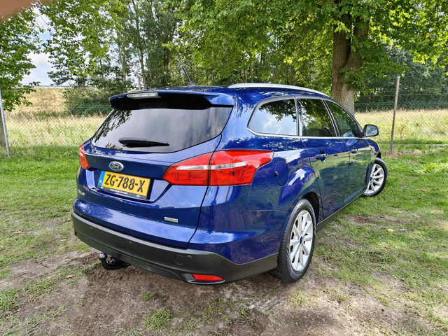 Foto 5 van Ford Focus Wagon 1.0 Titanium Edition | NIEUWE DISTRIBUTIE | CLIMA | CRUISE | HAAK |  STOELVERWARMIN