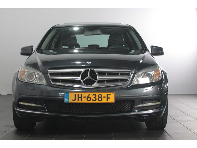 Foto 6 van Mercedes-Benz C-Klasse 200 CGI BlueEFFICIENCY Business Class Avantgarde - Pano / Navi / BT / Elek. s