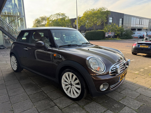 Foto 4 van Mini 3-Deurs 1.6 Cooper Mayfair AIRCO|LEDER|STOEL VERW.|APK TOT 18/10/2027