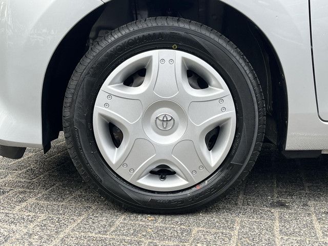 Foto 10 van Toyota Aygo 1.0 VVT-i x-fun | 5 deurs | Airconditioning | Bluetooth | Elektrische ramen voor | Centr
