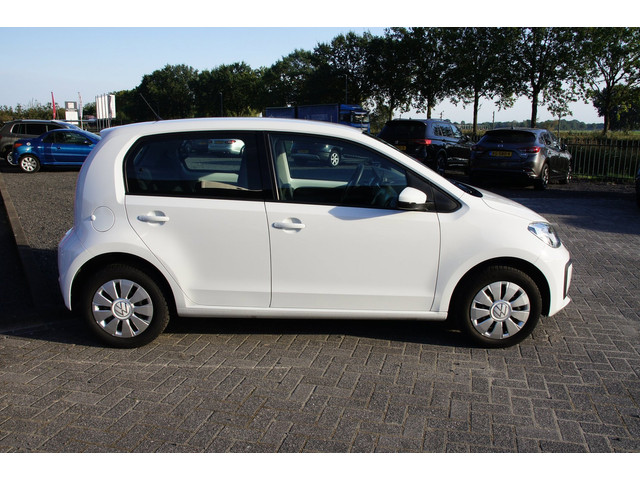 Foto 2 van Volkswagen Up! 1.0