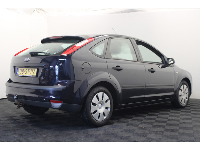 Foto 6 van Ford Focus 1.6-16V Champion (bj 2006)
