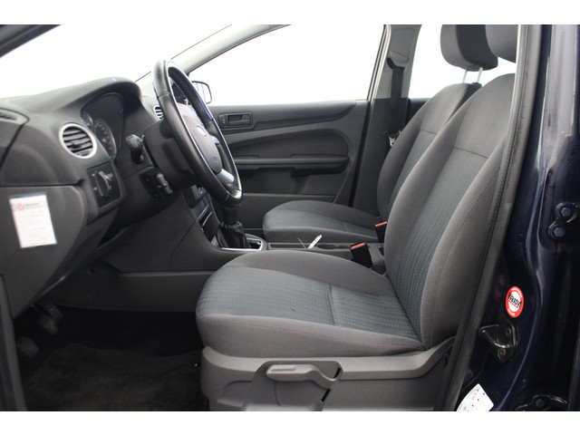 Foto 9 van Ford Focus 1.6-16V Champion (bj 2006)