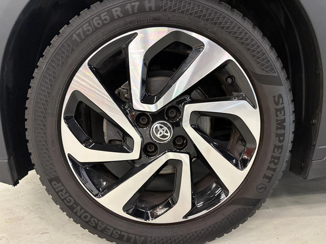 Foto 6 van Toyota Aygo X 1.0 VVT-i MT Pulse | Carplay | 17" | Camera |stoelverwarming