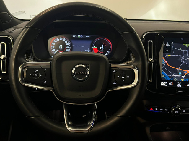 Foto 10 van Volvo XC40 1.5 T5 Recharge / Nieuwe Accu / Dealer onderhouden