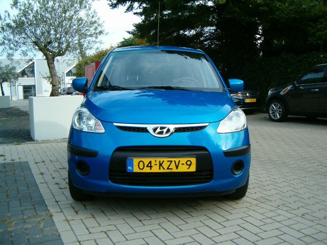 Foto 10 van Hyundai I10 1.25i Dynamic Cool - Automaat