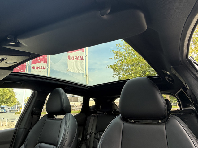 Foto 4 van Nissan QASHQAI BWJ 2019 | 1.2T 116PK Tekna + | TREKHAAK | PANO DAK | LEER | CLIMA | 360 CAMERA | STO