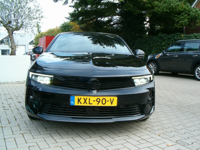 Foto 10 van Opel ASTRA 1.2 Turbo GS - 131pk