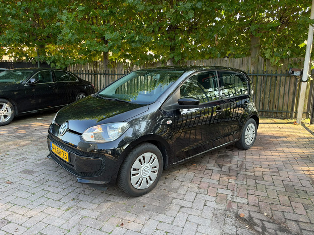 Foto 4 van Volkswagen Up! 1.0 move up! BlueMotion 5Drs Airco Elec-Ram