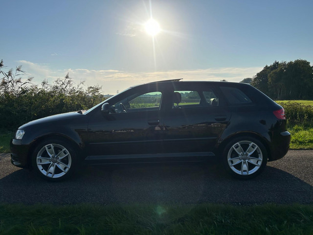 Foto 7 van Audi A3 Sportback 1.4 TFSI Attraction | Pano | Stoelverwarming | Bluetooth | Parkeersensoren