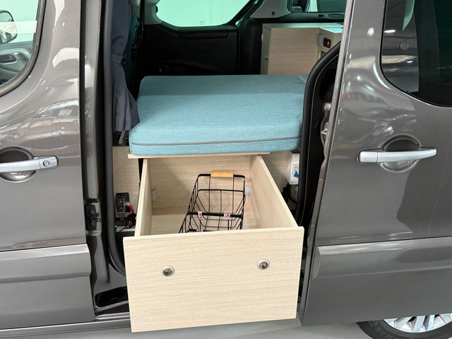 Foto 2 van Citroen Berlingo 1.2 PureTech XTR-Mini Camper-Volledig Onderhouden!