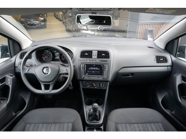 Foto 9 van Volkswagen Polo 1.0 5D Comfort Carplay Airco Elek Rmn 1e Eig