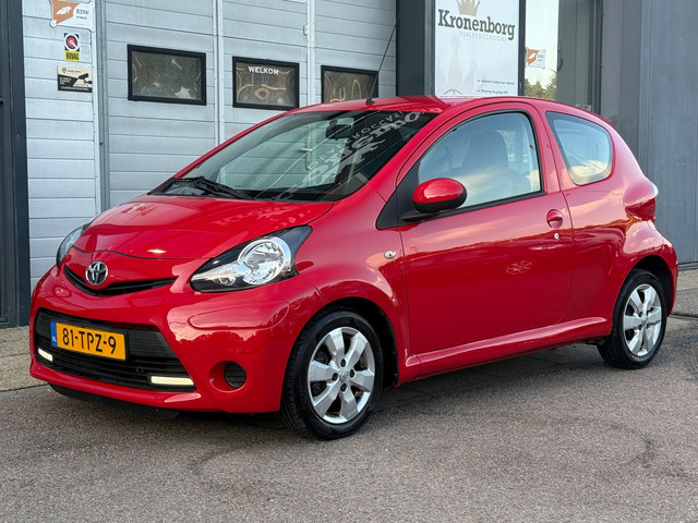 Foto 4 van Toyota Aygo 1.0 VVT-i Aspiration| AUTOMAAT| AIRCO| NAP