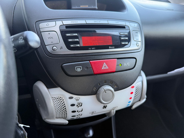 Foto 5 van Toyota Aygo 1.0 VVT-i Aspiration| AUTOMAAT| AIRCO| NAP