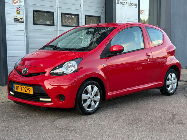 Foto 9 van Toyota Aygo 1.0 VVT-i Aspiration| AUTOMAAT| AIRCO| NAP