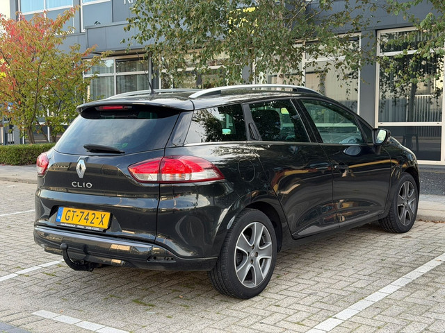 Foto 10 van Renault Clio Estate 1.5 dCi Night&Day (bj 2015)