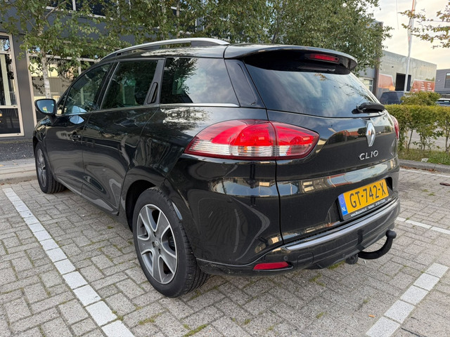Foto 3 van Renault Clio Estate 1.5 dCi Night&Day (bj 2015)