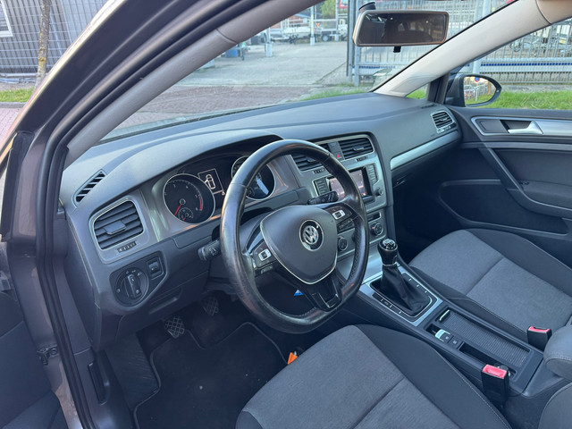 Volkswagen Golf 1.6 TDI Trendline BlueMotion