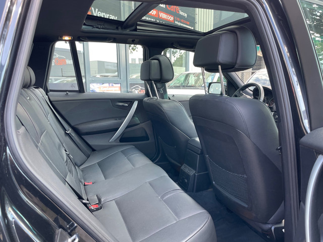 Foto 4 van BMW X3 2.5i Xdrive APK05-2027 AIRCO XENON CRUISECONTROLE PANORAMA TREKHAAK