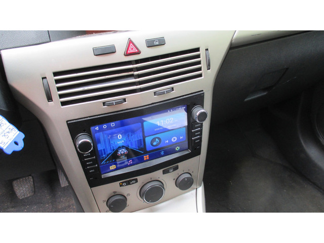 Foto 7 van Opel Astra GTC 1.6 Temptation