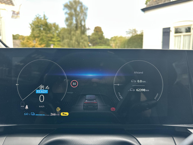 Foto 10 van Renault Megane E-Tech EV60 Optimum Charge Evolution | Camera en parkeer sensoren voor & achter | War